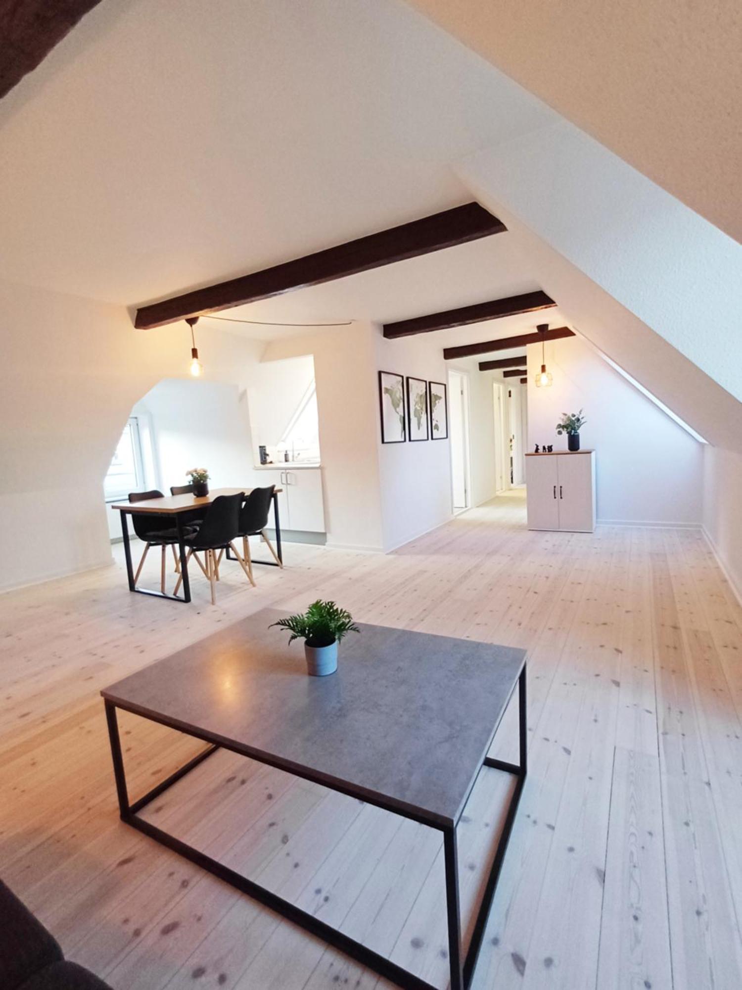 Beautiful 2 Bedroom Apartment Center Of City Randers Eksteriør billede
